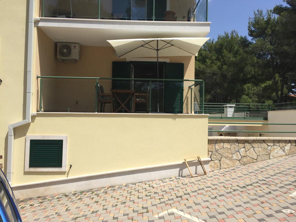 Apartment Maestral Рогач Экстерьер фото