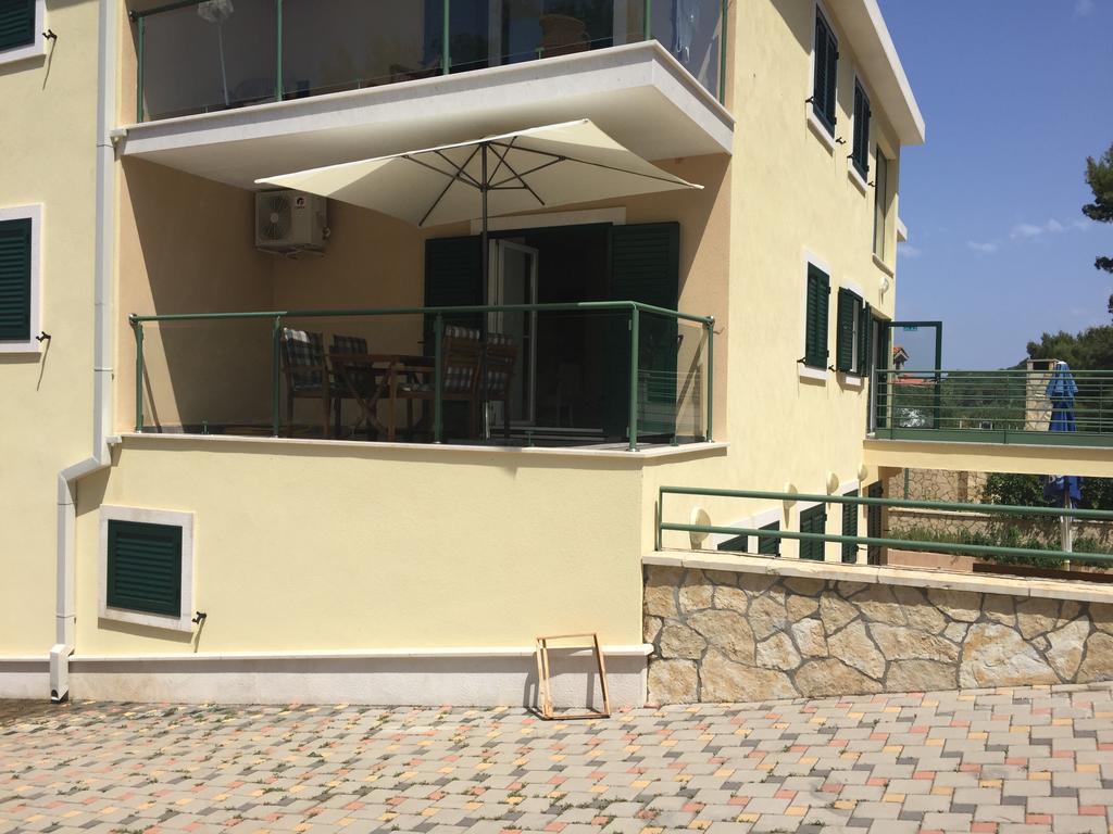 Apartment Maestral Рогач Экстерьер фото